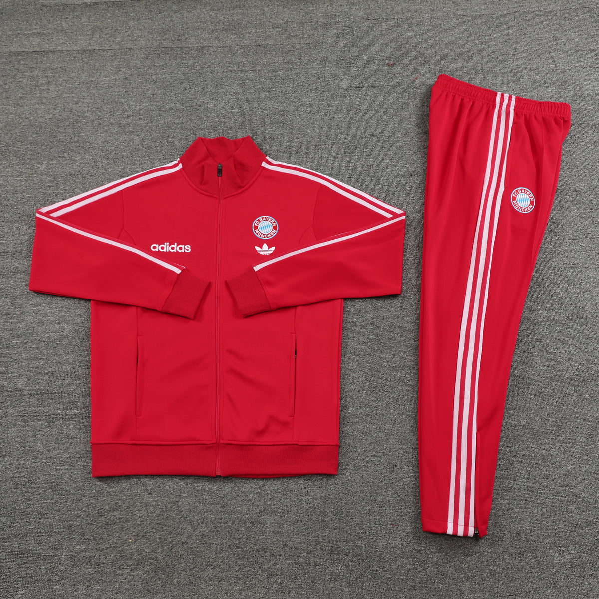 Bayern Munich Set 2024/25 - Red