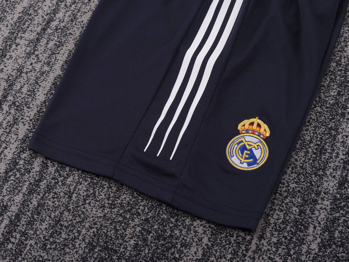 Real Madrid 04/05 Children's Away Retro Set
