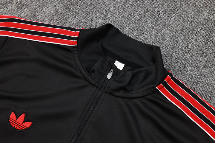 Manchester United Adidas Originals Jacket - Black