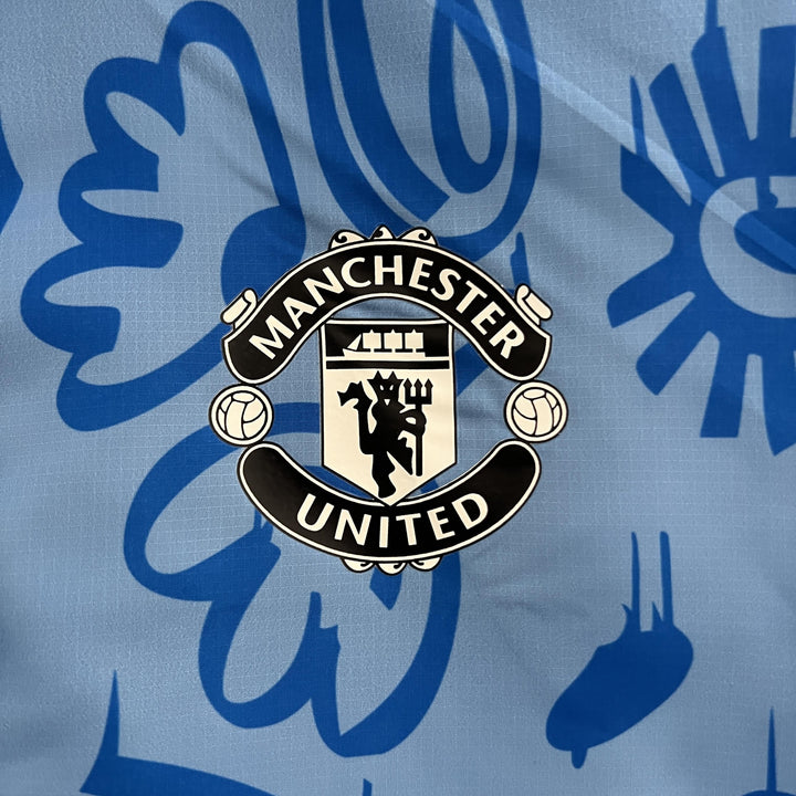 Manchester United Reversible Windbreaker Jacket - Light Blue/Beige