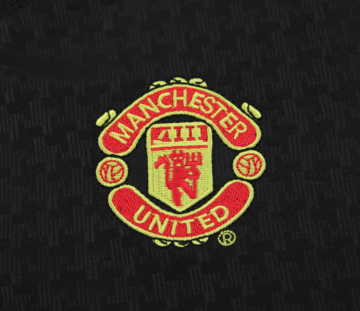 Manchester United 03/04 Children's Away Retro Set