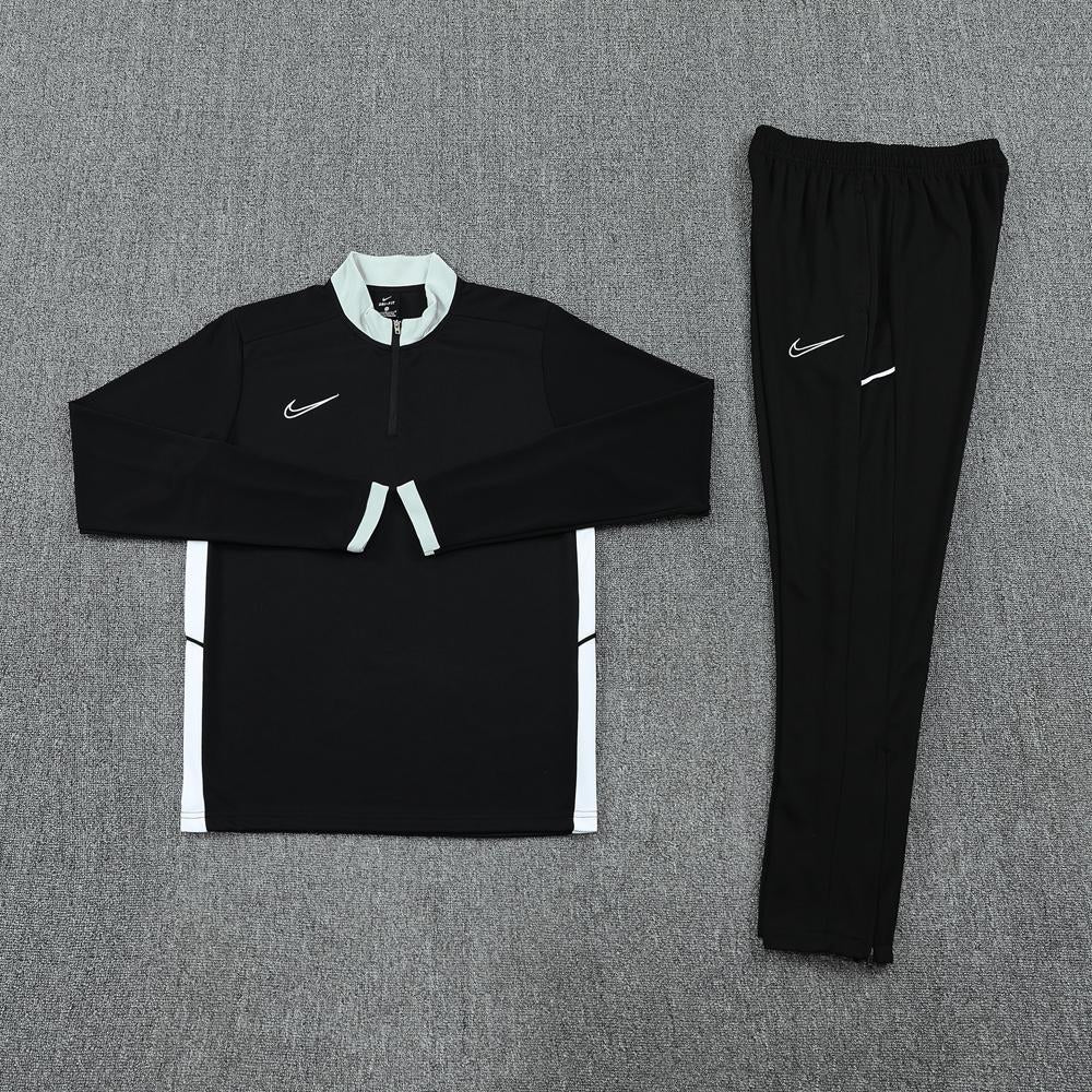 Nike Training Set - Black/Grey