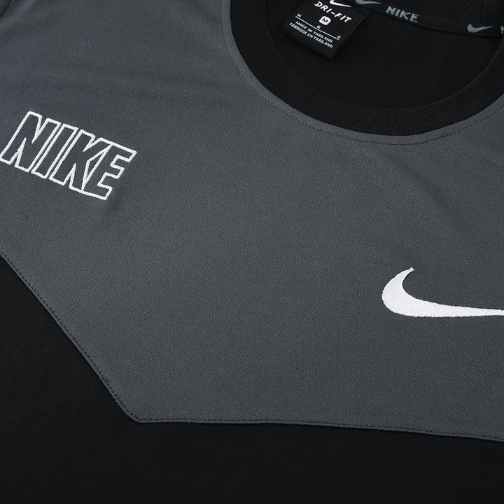 Nike Training Shirt - Black/Grey