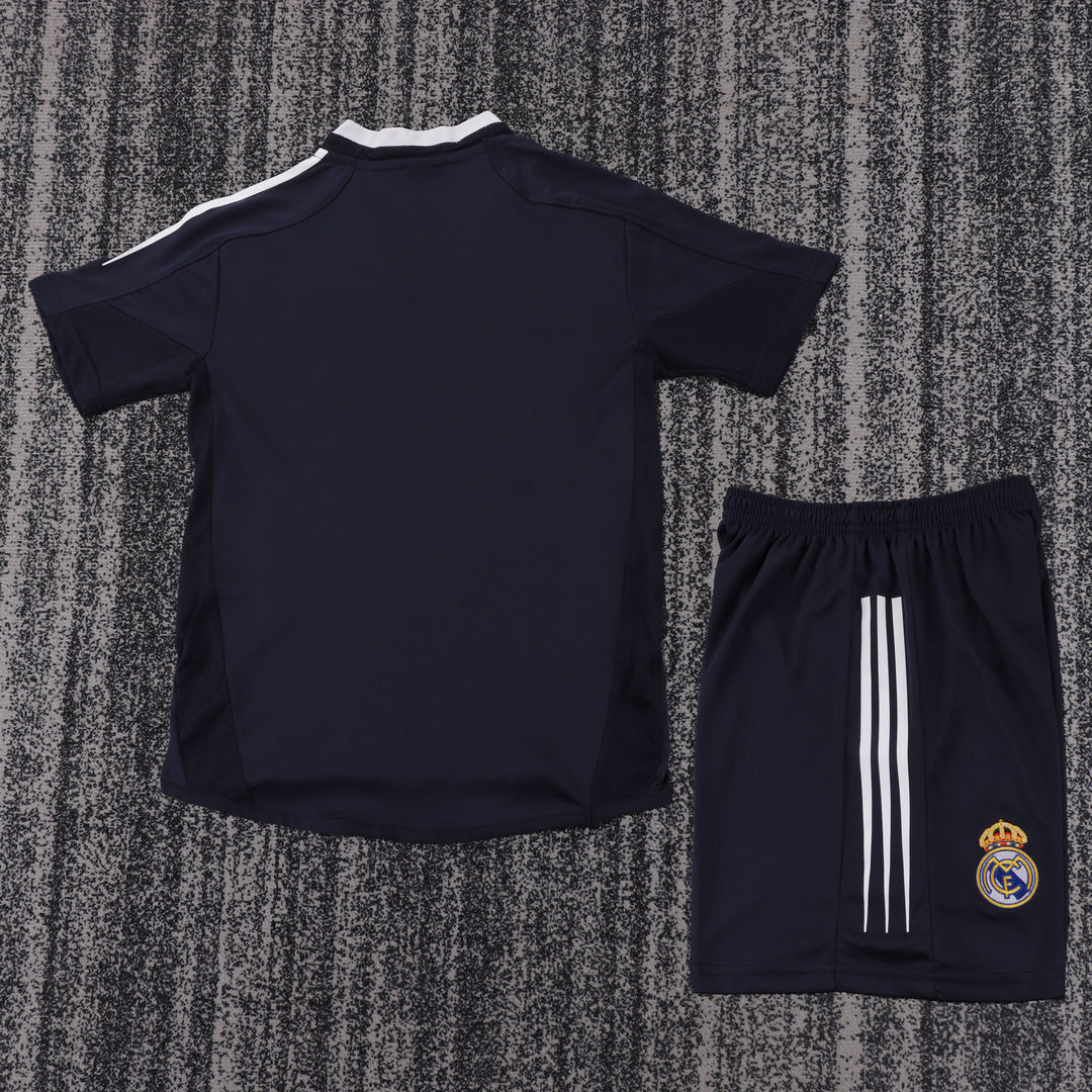 Real Madrid 04/05 Children's Away Retro Set