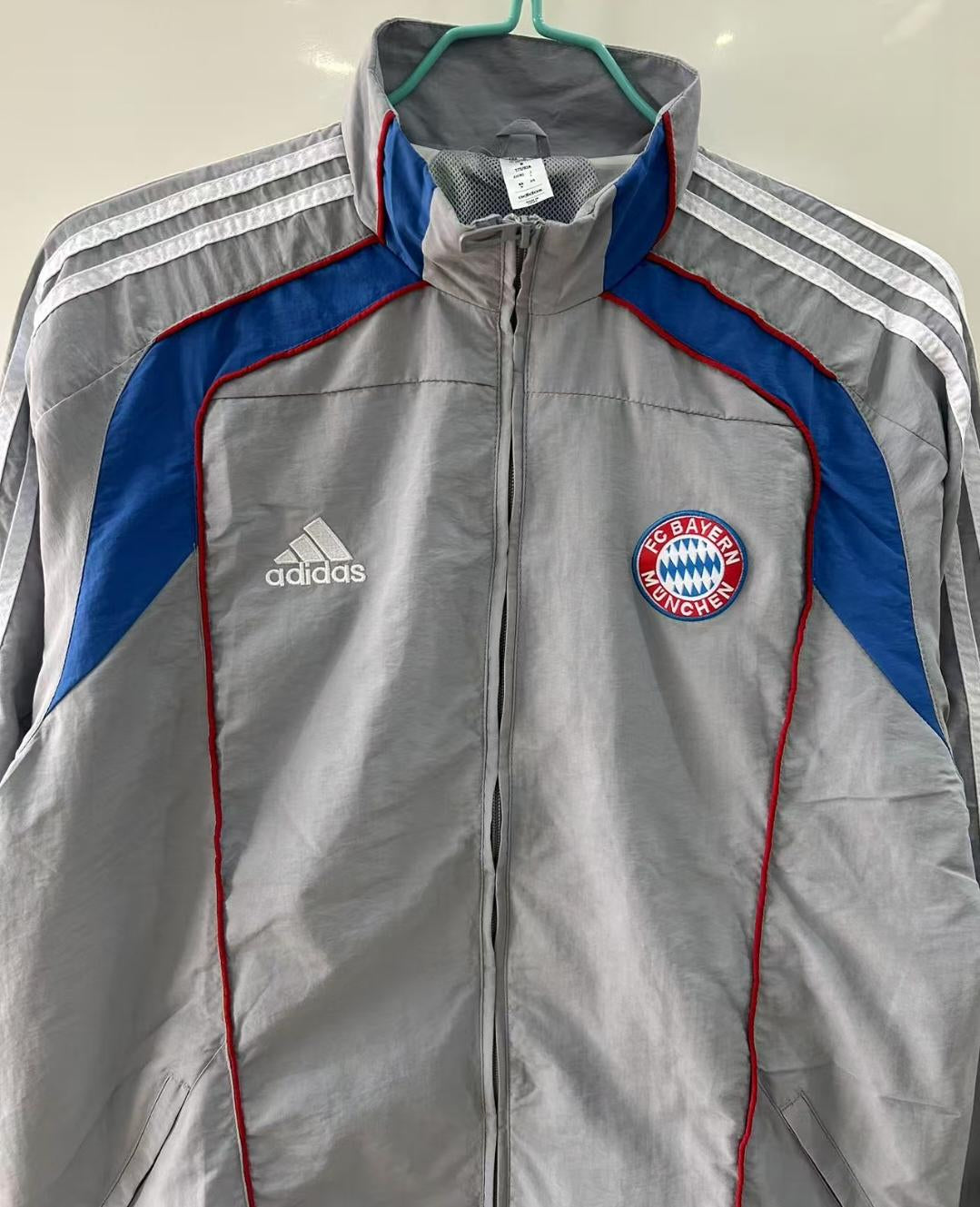 Bayern Munich Windbreaker Jacket - Gray