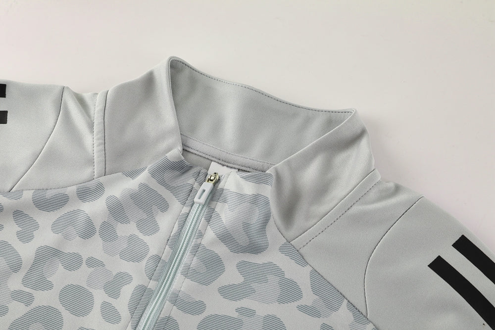 Adidas Training Set – Light Gray