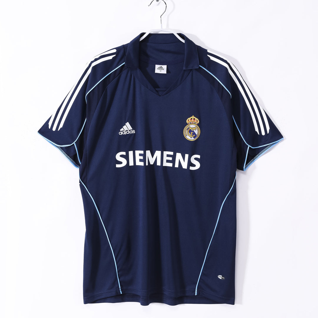 Real Madrid 05/06 Away Retro Shirt