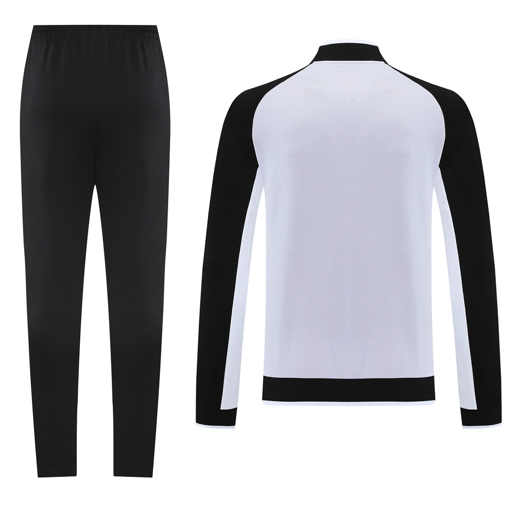 Nike Set –  White/Black