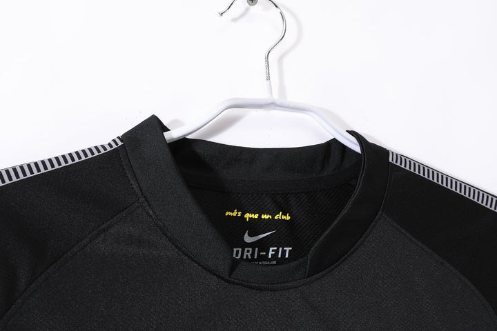 Barcelona 11/12 Away Retro Shirt