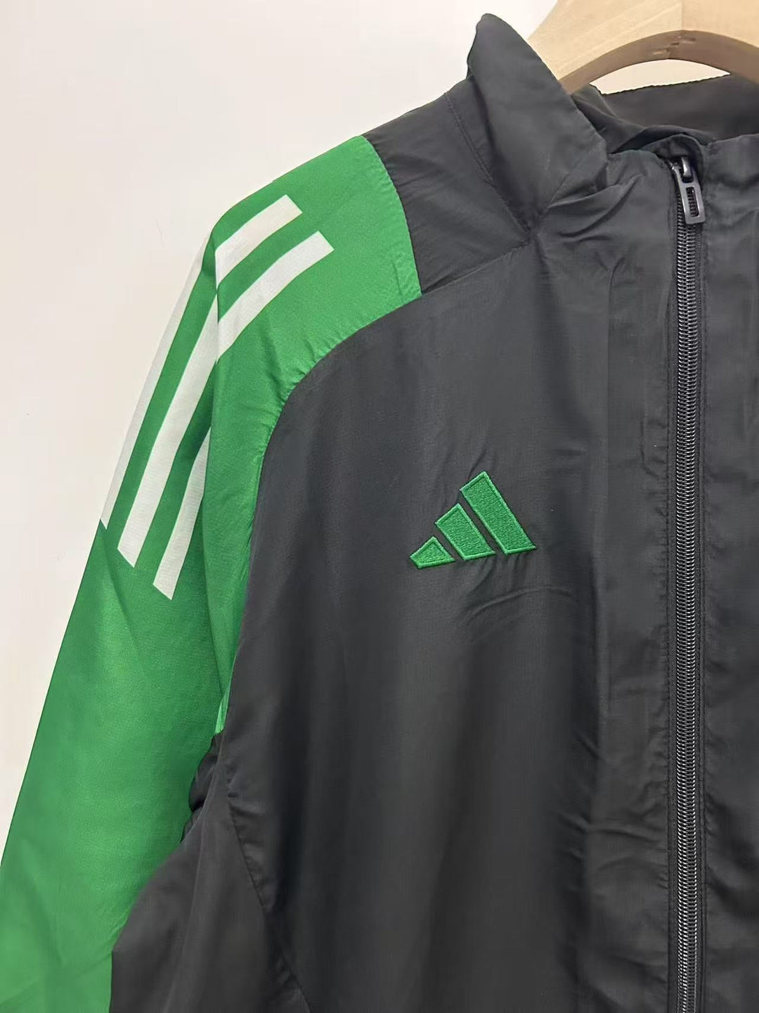 Arsenal Windbreaker Jacket - Black
