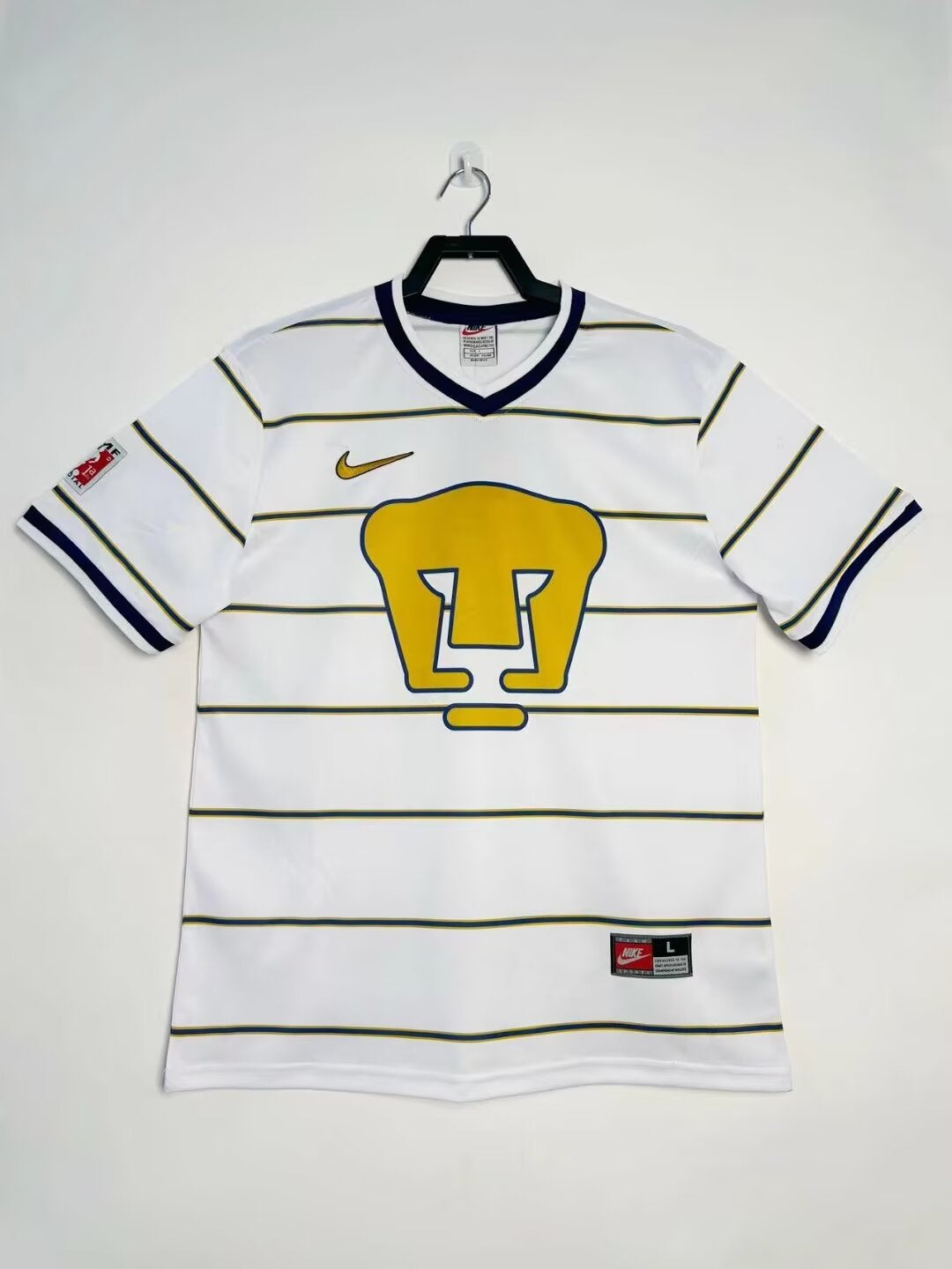 Pumas 1997/98 Away Retro Shirt