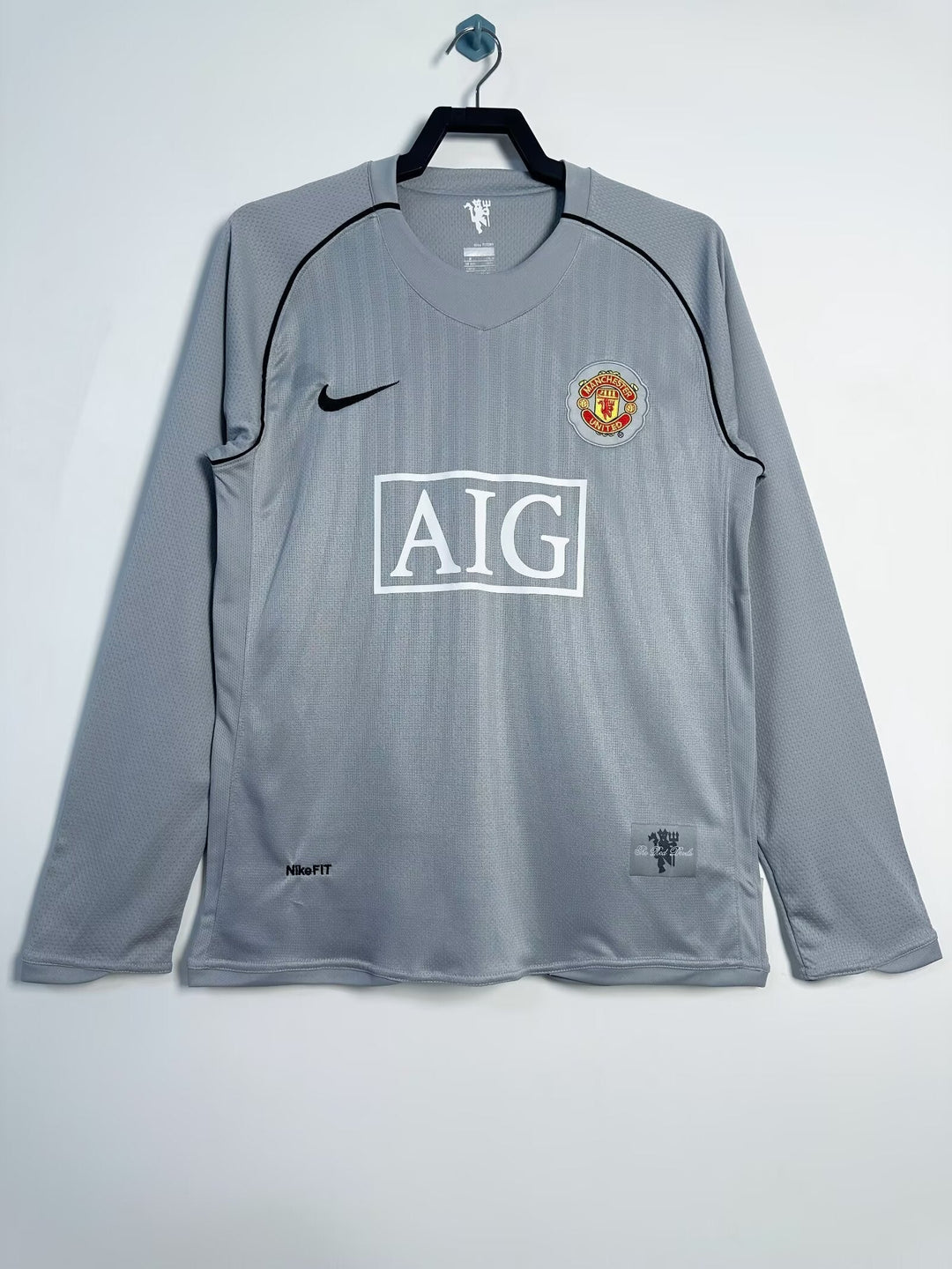 Manchester United 07/08 Goalkepper Retro Shirt - Long Sleeve