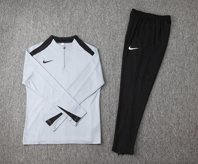 Nike Training Set - Gray/Black