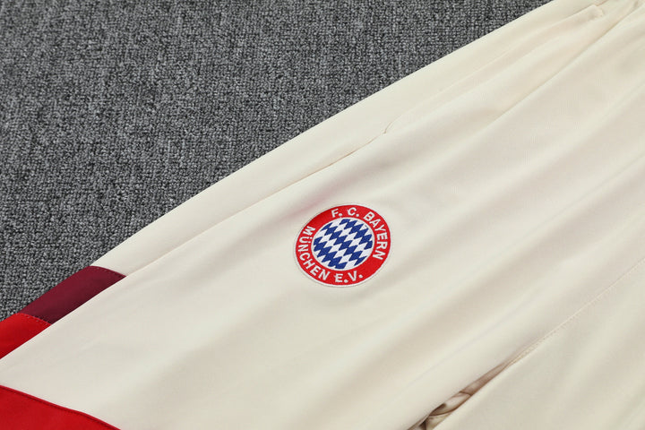 Bayern Munich Set 2025/26 Cap - Off-White