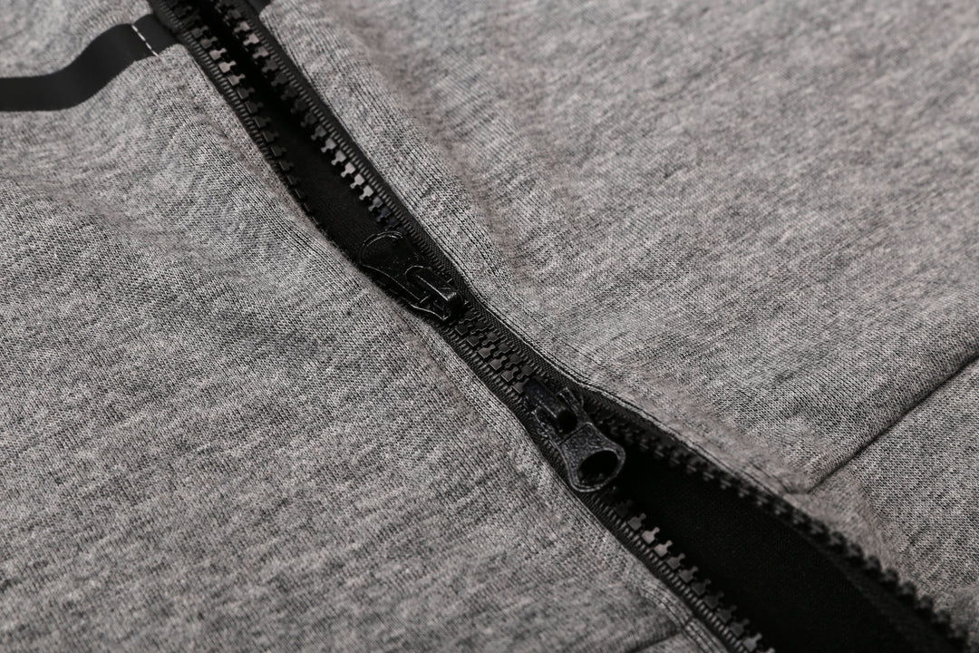 Nike Tech Fleece Set – Grey/Black