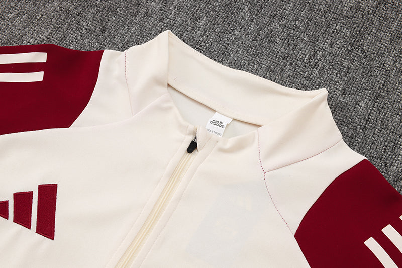 Bayern Munich 2024/25 Training Jacket - Off-white