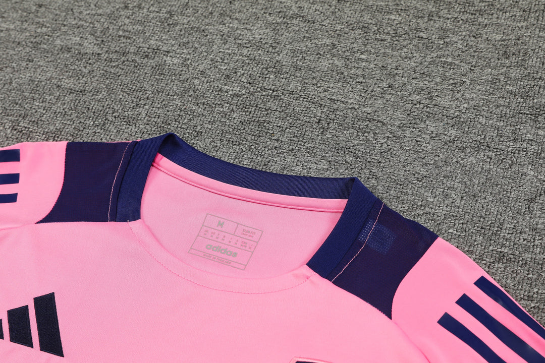 Arsenal 2024/25 Training Shirt - Pink