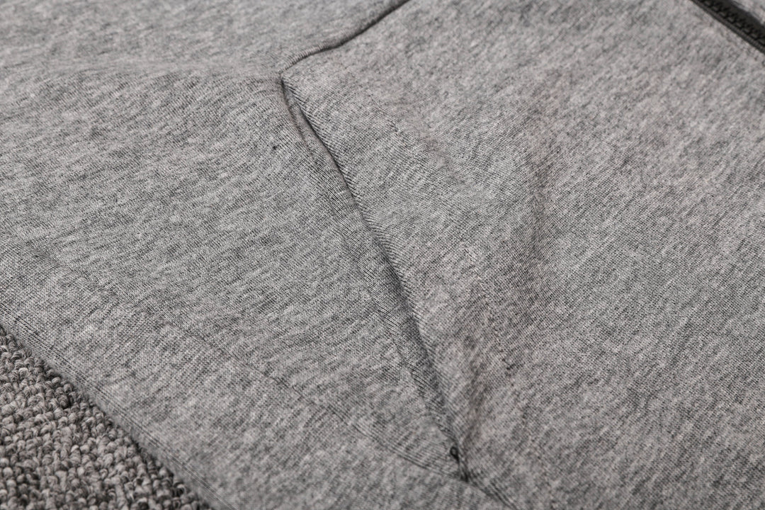 Nike Tech Fleece Set – Grey/Black