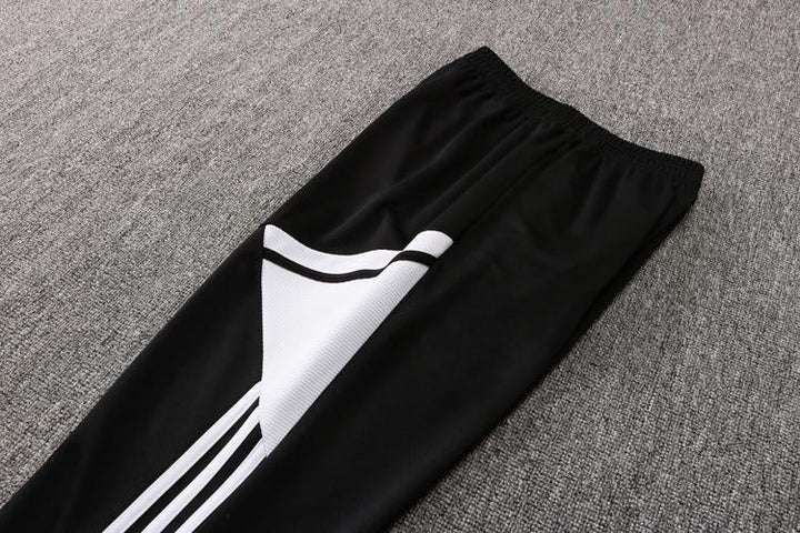 Training Set - Black/White