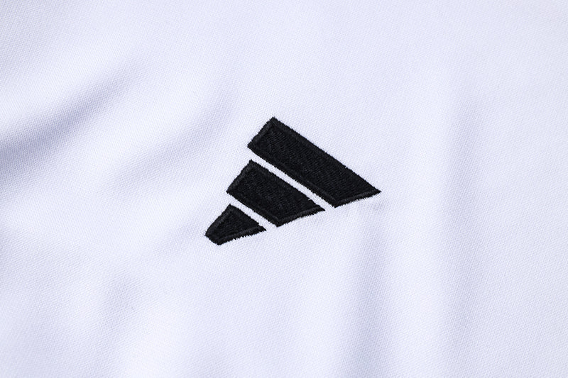 Juventus Training Set 2023/24 - White