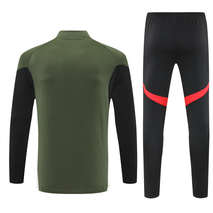 Bayern Munich Training Set 2025/26 - Dark green