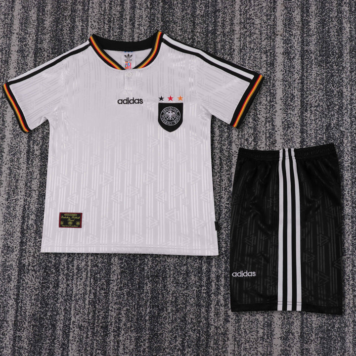 Germany 1996 Children's Home Retro Set