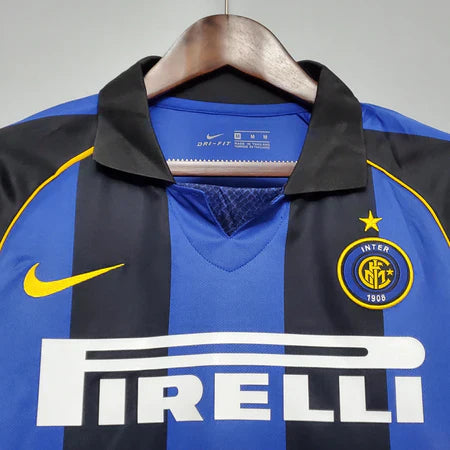 Retro Inter Milan 01/02 Home Shirt