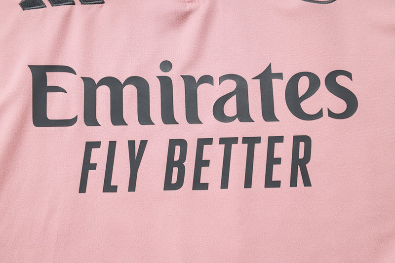 Real Madrid Training Set 2024/25 - Light pink