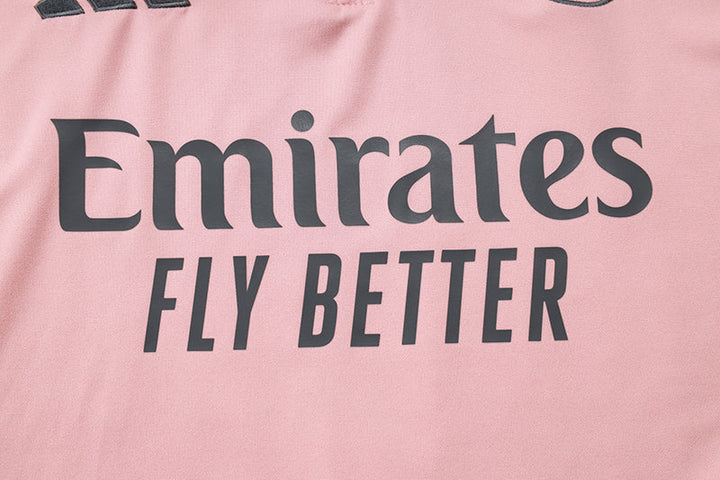 Real Madrid Training Set 2024/25 - Light pink