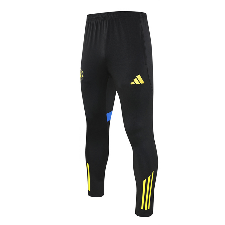 Manchester United 2025/26 Training Pants - Black