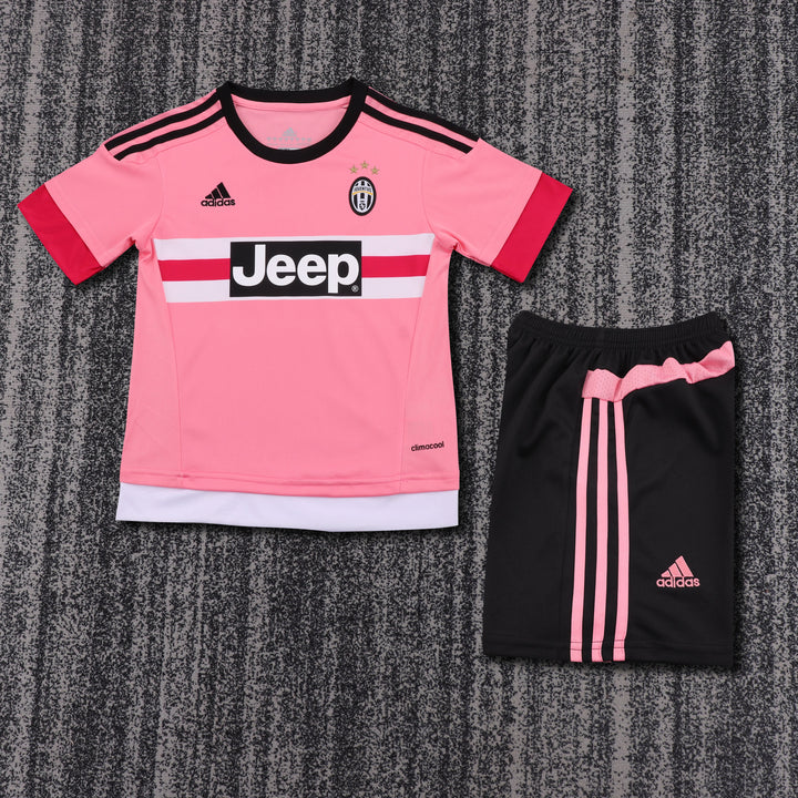 Juventus 15/16 Children's Away Retro Set