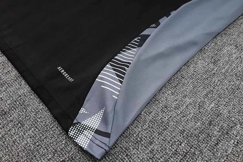 Adidas Training Set - Black/Gray