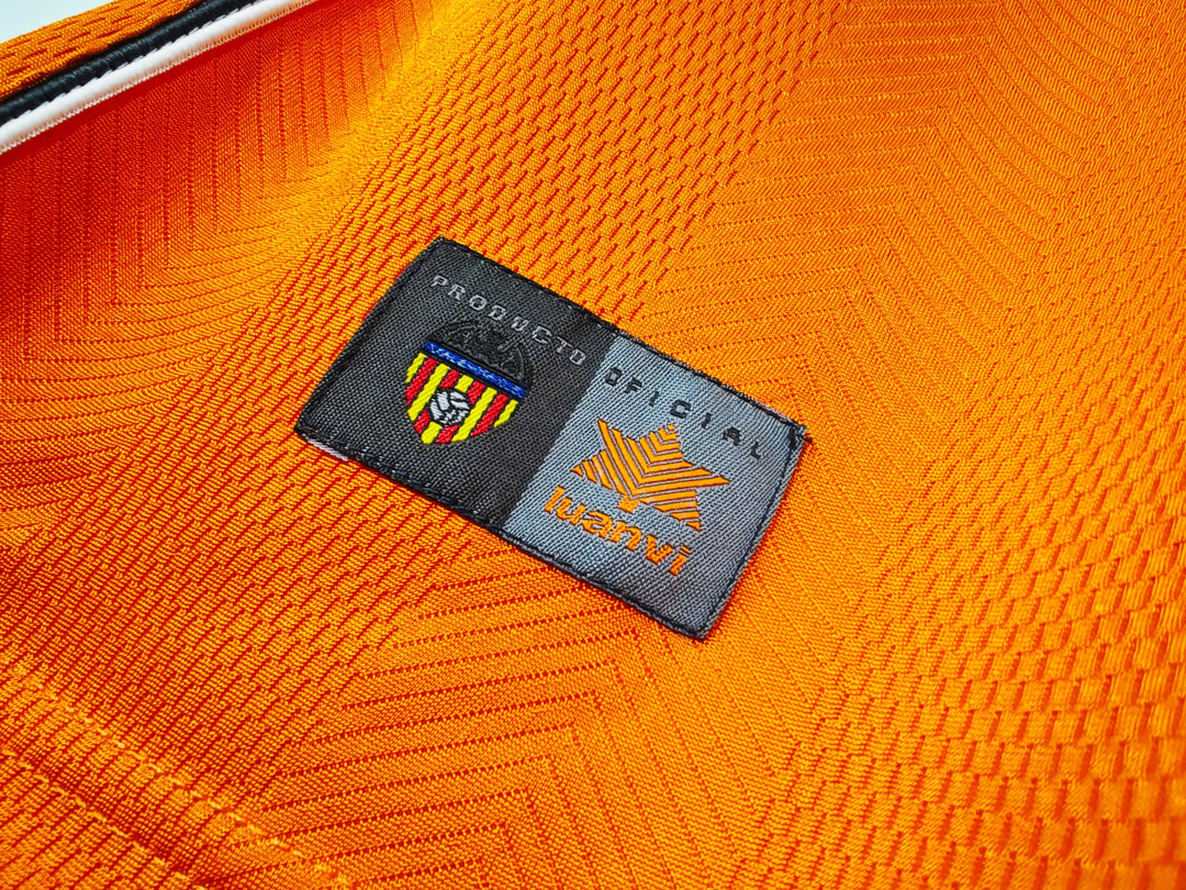 Valencia 99/00 Away Retro Shirt