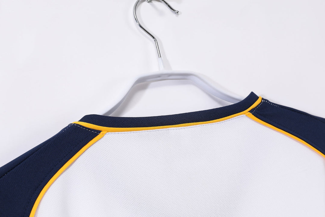 Liverpool 01/02 Away Retro Shirt