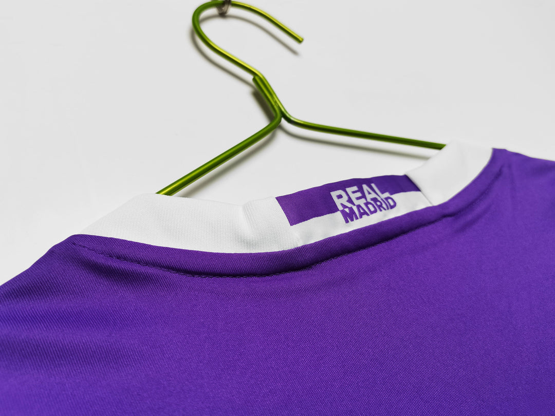 Real Madrid 16/17 Away Retro Shirt