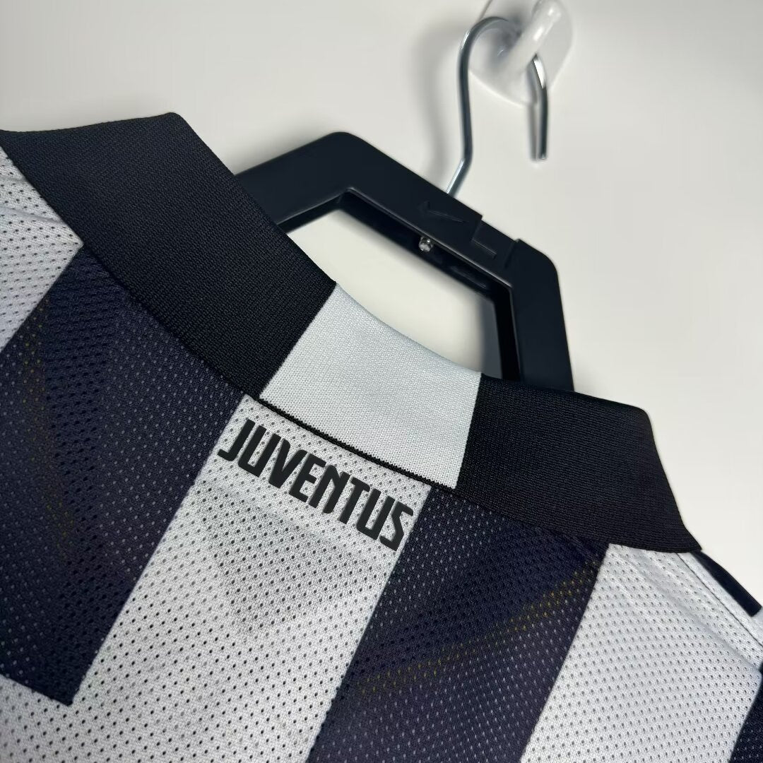 Juventus 14/15 Home Retro Shirt - Long Sleeve