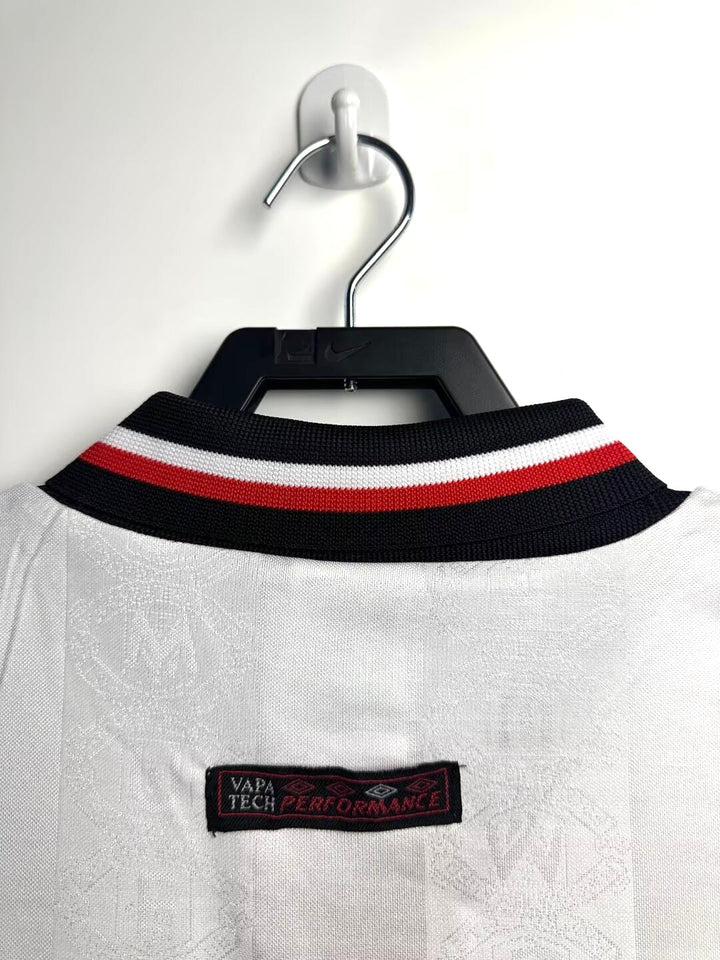 Manchester United 98/99 Away Retro Shirt - Long Sleeve