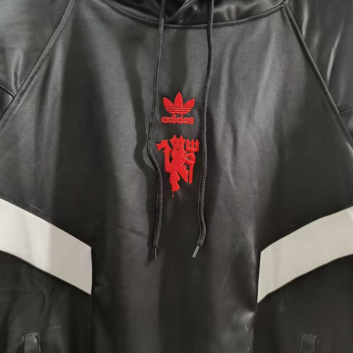 Manchester United Windbreaker Jacket - Black