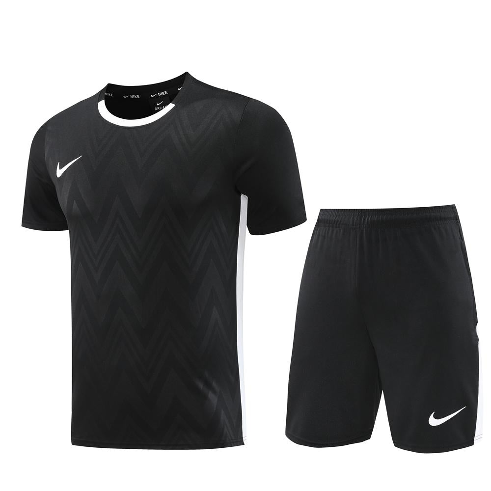 Nike Training Kit - Black