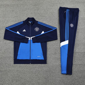 Manchester United set 2024/25 - Blue