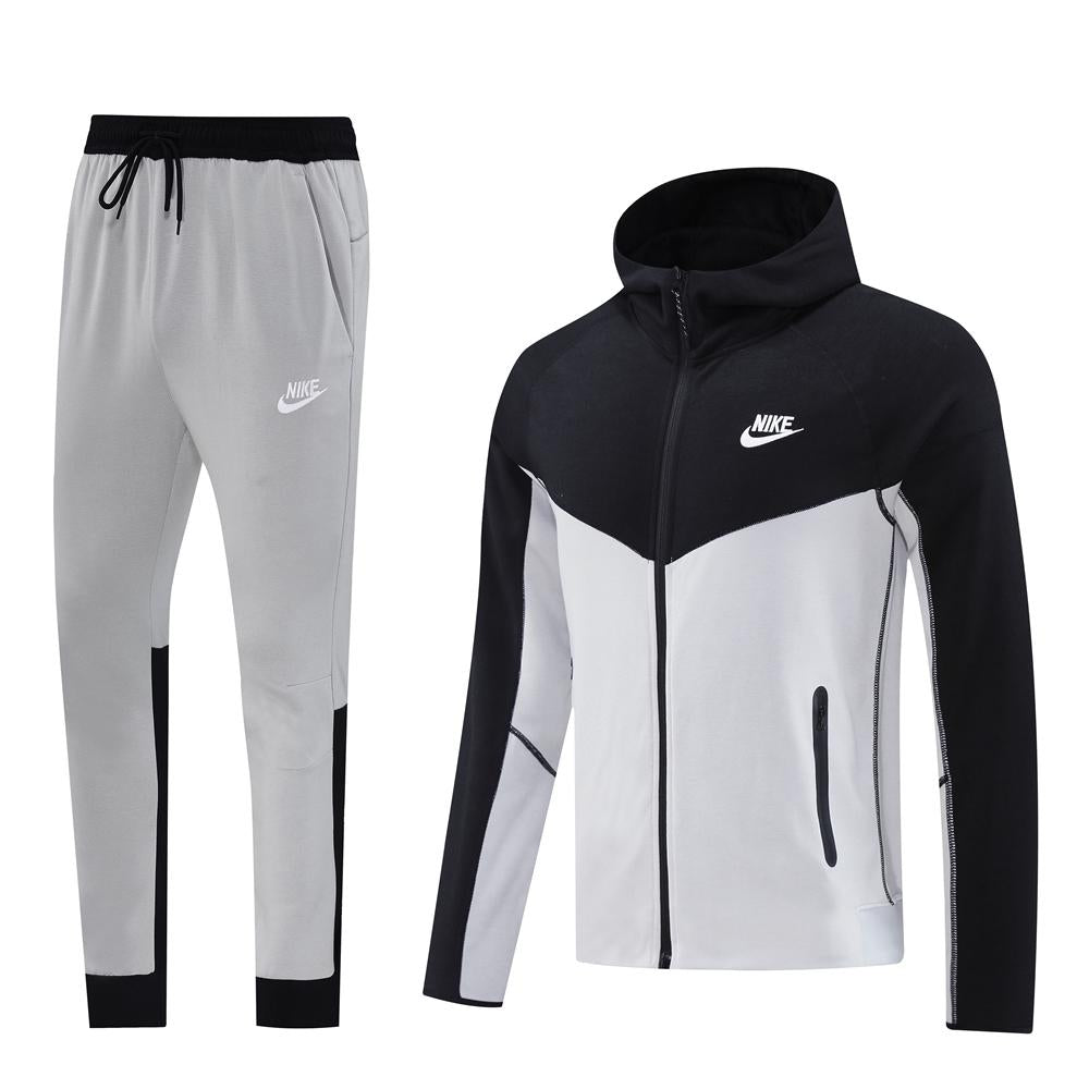 Nike Tech Fleece Set – Light Grey/Black