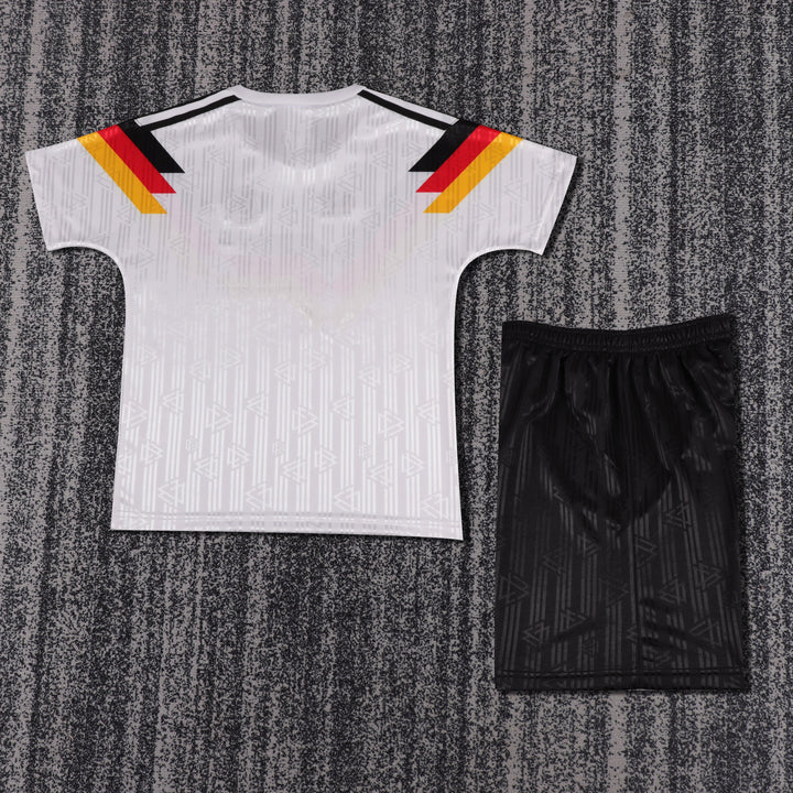 Germany 1990 Children's Home Retro Set