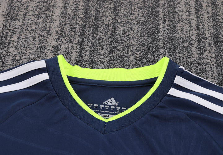 Real Madrid 10/11 Children's Away Retro Set