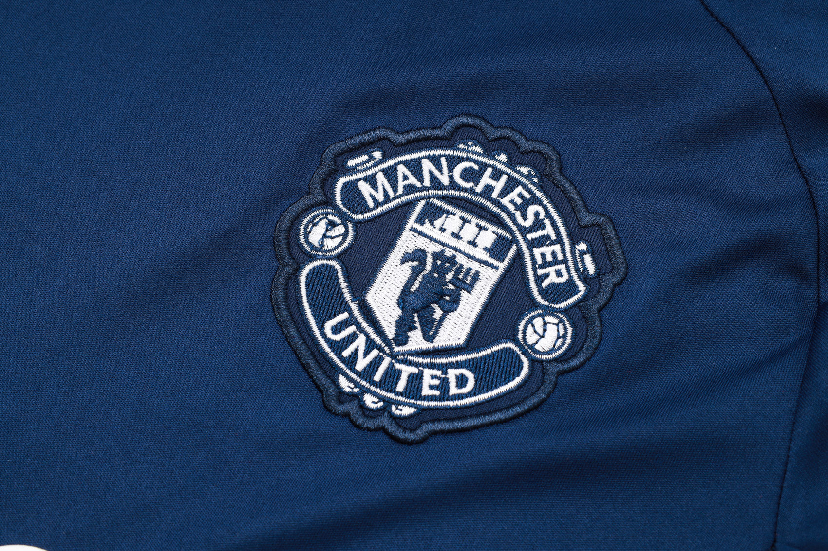 Manchester United Training Kit 24/25