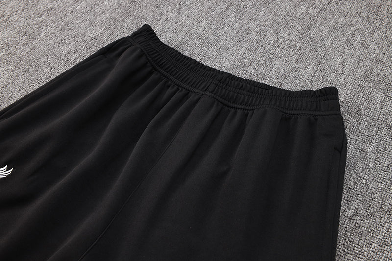 Liverpool 2024/25 Training Pants - Black