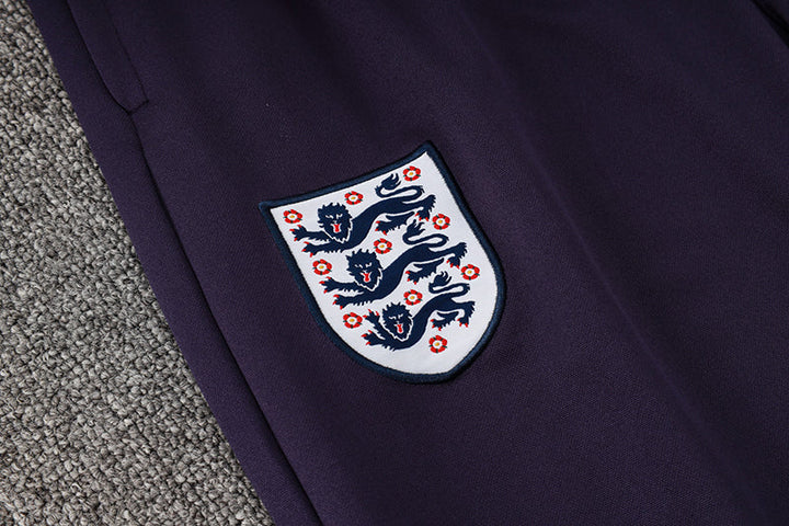 England Training Set 2024/25 - Red