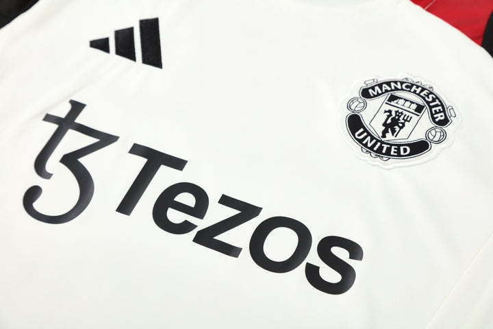Manchester United 2025/26 Training Kit - White