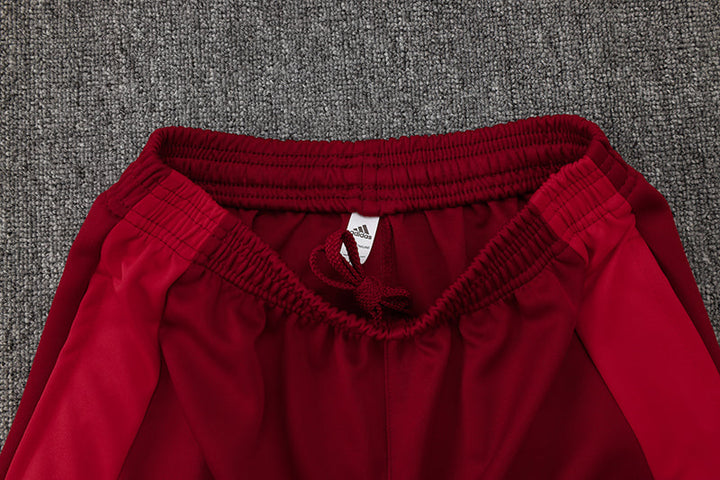 Bayern Munich Training Set 2024/25 - Off-white