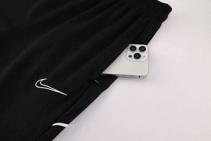 Nike Training Set – Light gray