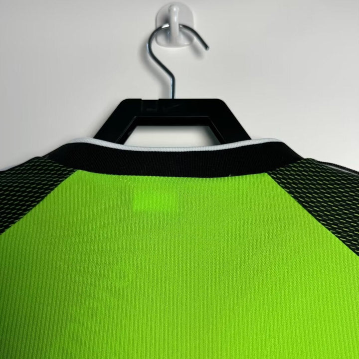 Manchester United 98/99 Goalkepper Retro Shirt - Long Sleeve